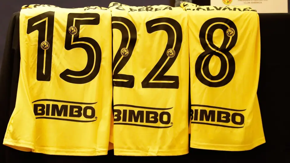 Nuevos jerseys de los refuerzos de las Águilas | Gina Sánchez