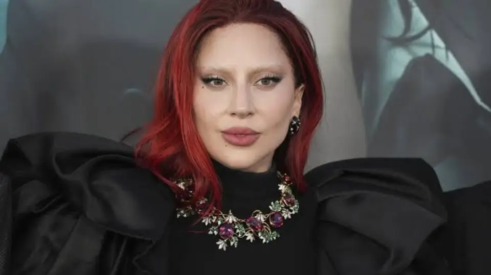 Lady Gaga habría tenido a su primer bebé. / AP