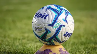 Árbitro mexicano es amenazado en el vestidor por el hijo del dueño del club
