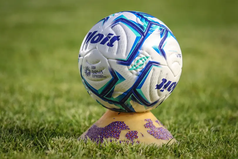 Balón de la Liga de Expansión MX | IMAGO7