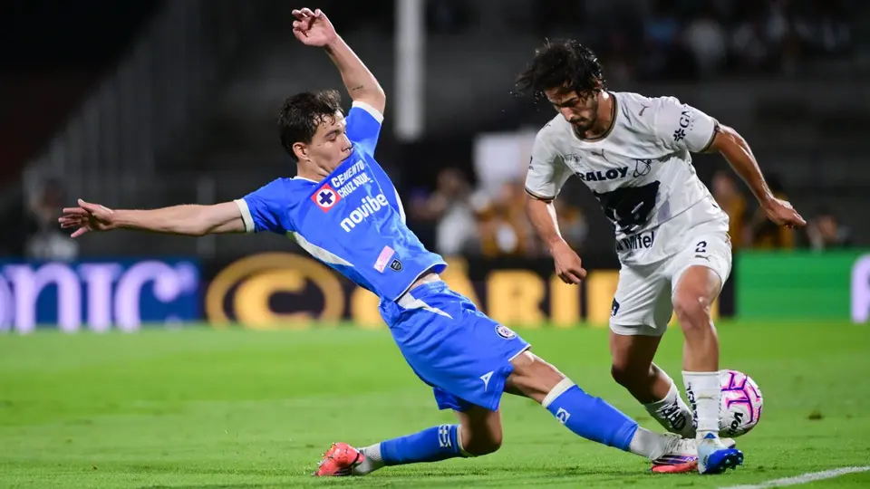 Jorge Rodarte en el partido de Cruz Azul contra Pumas | IMAGO 7