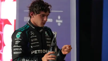 La divertida broma de Toto Wolff a Kimi Antonelli tras subir al podio