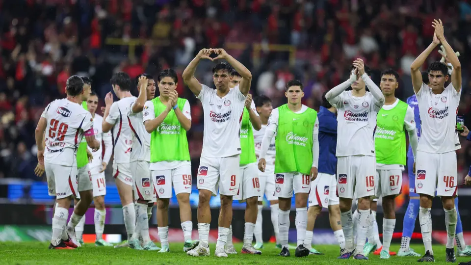 Chivas se atasca: Los tres partidos que explican la racha sin victorias de Gabriel de Milito