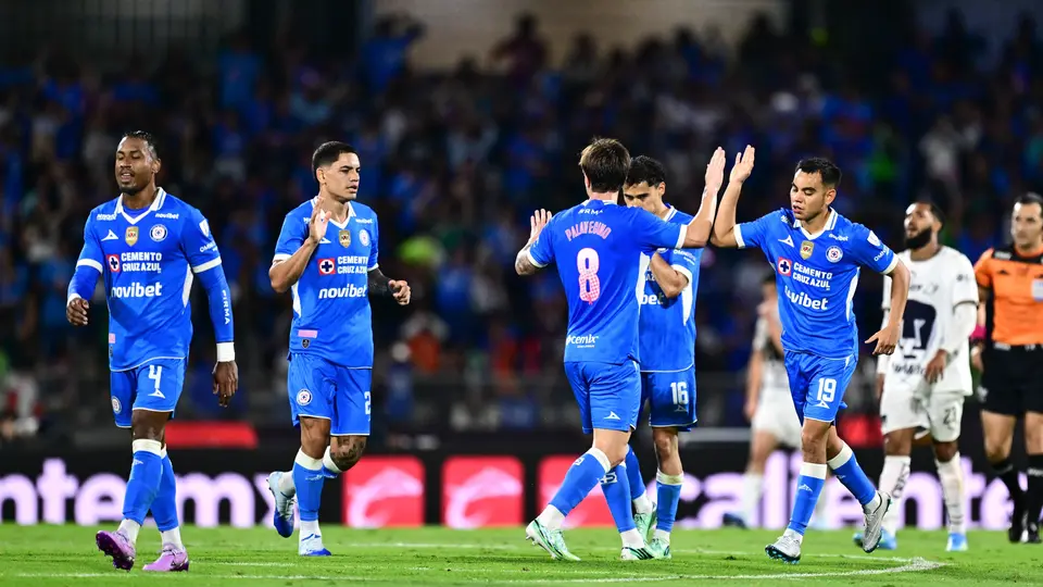 ¡Épico empate! Cruz Azul viene de atrás y logra igualar a Pumas en CU