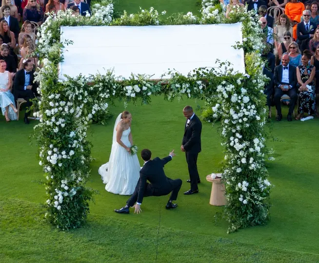 Jennifer Meyer y Geoffrey Ogunlesi se casaron el 10 de octubre de 2026 en una exclusiva ceremonia celebrada en Hawái./ X: @ChaosCrave_