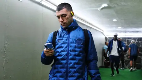 Jugadores del Cruz Azul abandonaron CU sin atención a la prensa tras empate ante Pumas