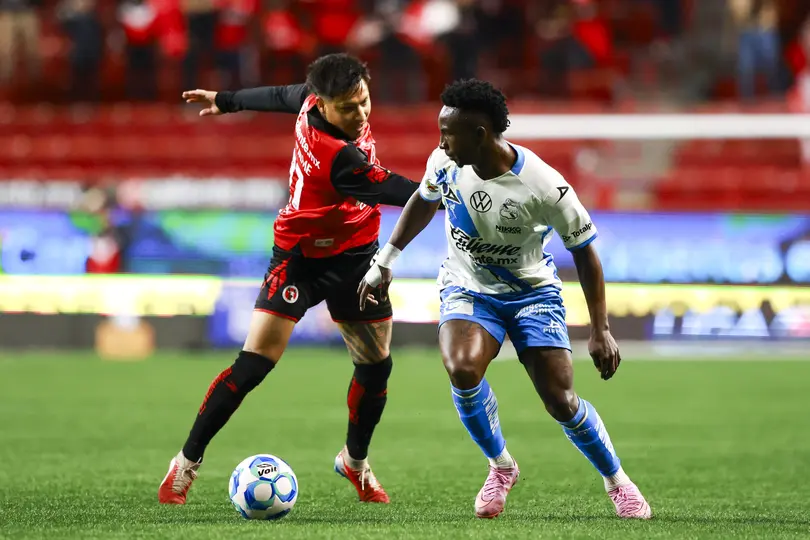 Domingo Blanco y Kevin Velasco en el partido de Tijuana contra Puebla en el Clausura 2026 | IMAGO 7