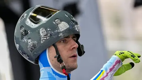Los oficiales del COI decidieron descalificar a Vladyslav Heraskevych / AP
