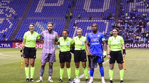 Ditta salió de capitán ante Vancouver | MEXSPORT