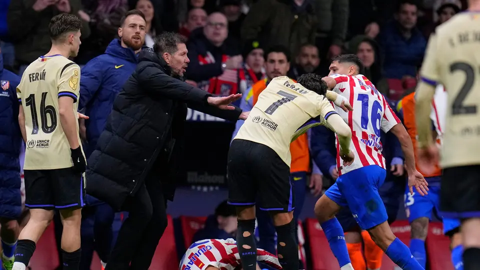 Flick habló del arbitraje | ap