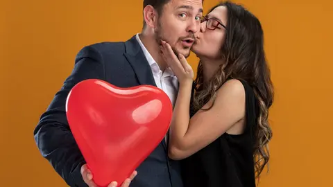 Las parejas hoy en día, prefieren estar en unión libre antes que casarse / FREEPIK