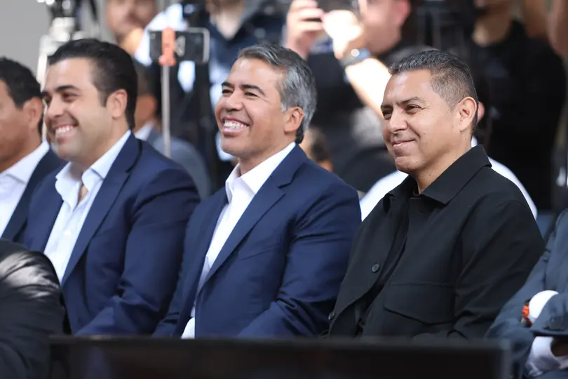 Ramón Morales junto a Pavel Pardo y Marcelo Michel Leaño | Imago7