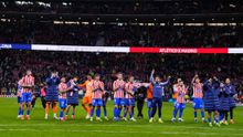 Jugadores de Atlético de Madrid agradecen a la afición en el Estadio Metropolitano | AP