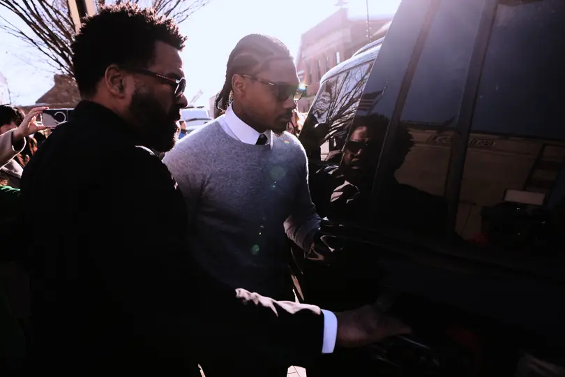 Stefon Diggs saliendo de juicio | AP