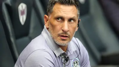 "Defiendes al Vasco porque tienes un hijo en el Tri" Chaco Giménez es destrozado en vivo