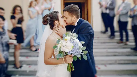 Más vale "juntarse" que casarse: los mexicanos le huyen al matrimonio por esta razón
