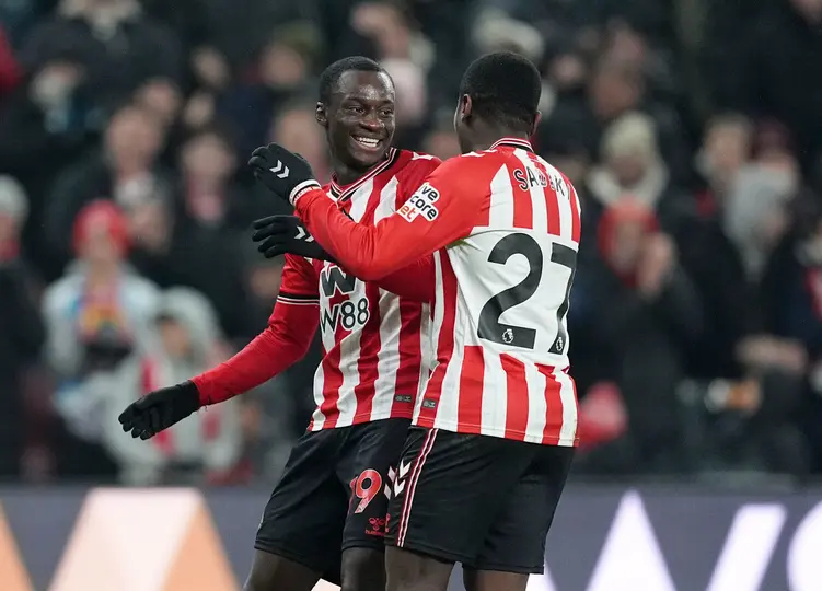 Los Black Cats están de regreso en la Primera División Inglesa | AP
