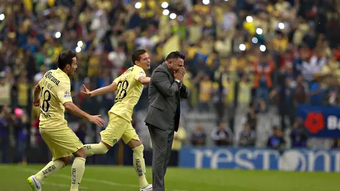Martín Zúñiga destacó el trabajo de Antonio Mohamed con sus futbolistas | MEXSPORT