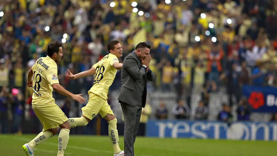 Martín Zúñiga destacó el trabajo de Antonio Mohamed con sus futbolistas | MEXSPORT