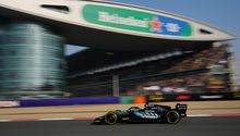Russell se lleva la pole para Sprint de China; Checo Pérez no participó en qualy por problemas mecánicos