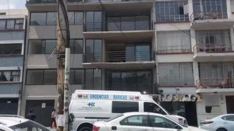 Autoridades capitalinas atendieron el reporte de una persona lesionada en un edificio ubicado sobre la calle Uxmal, en la colonia Narvarte Poniente. / X