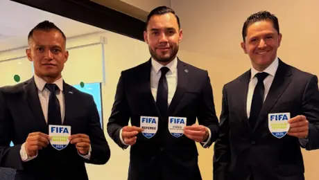 Gato Ortiz se lanza contra sus detractores tras recibir Gafete FIFA 2026: ‘Que sigan ladrando los perros’