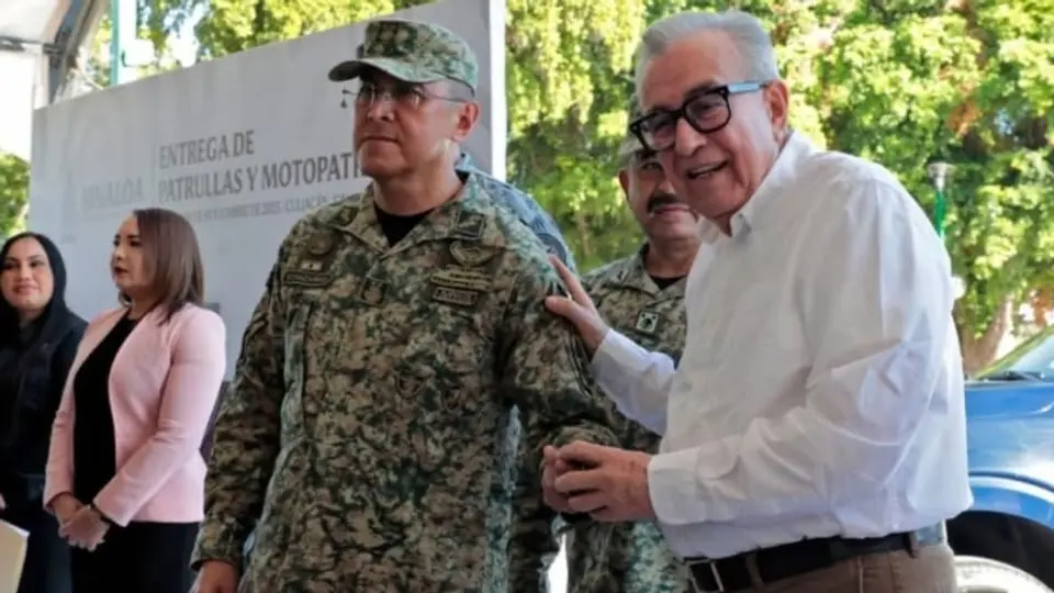 El gobernador Rubén Rocha Moya destacó el trabajo del general dentro del Gabinete de Seguridad / Redes Sociales
