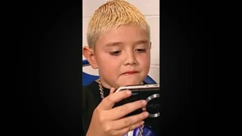 Dominik Mysterio de niño en la programación de WWE | Captura de pantalla