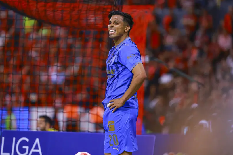 Ángel Sepúlveda tras anotar con Chivas en el Clásico Tapatío l MexSport