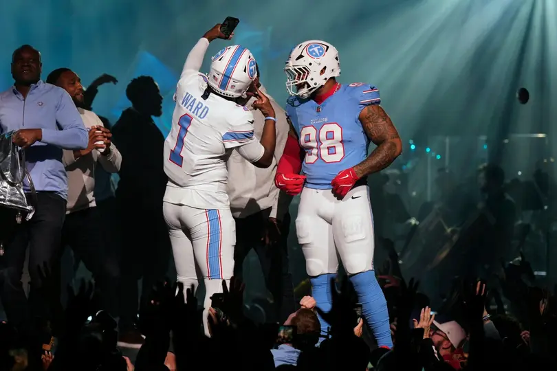 La presentación de los nuevos uniformes de Titans l AP