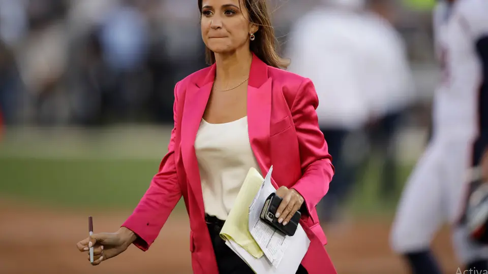 Dianna Russini es suspendida temporalmente por polémica con Mike Vrabel