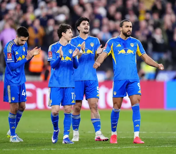 Leeds tras vencer al West Ham en FA Cup l AP