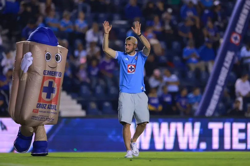 Santiago Giménez, exjugador de Cruz Azul | IMAGO7