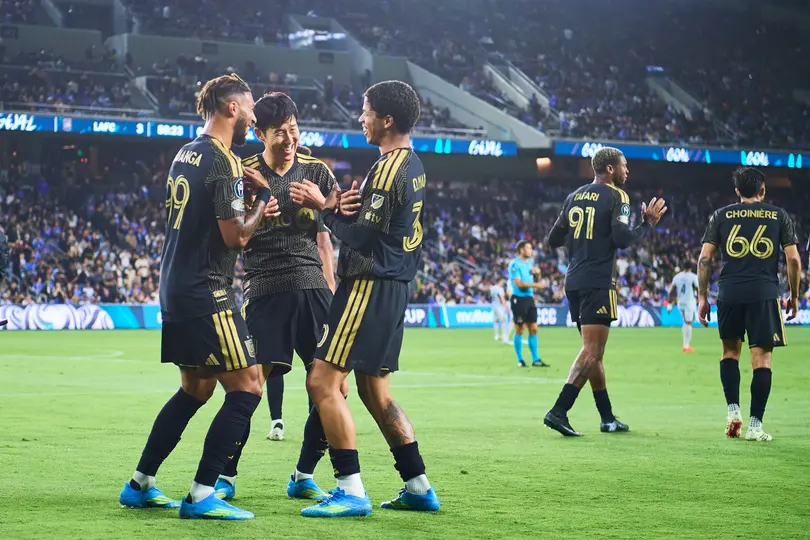 Jugadores de LAFC en celebración en el partido de ida contra Cruz Azul | MEXSPORT