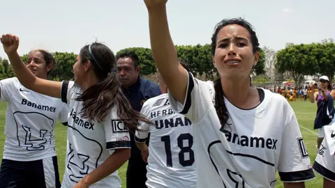 Katia Itzel l Redes sociales