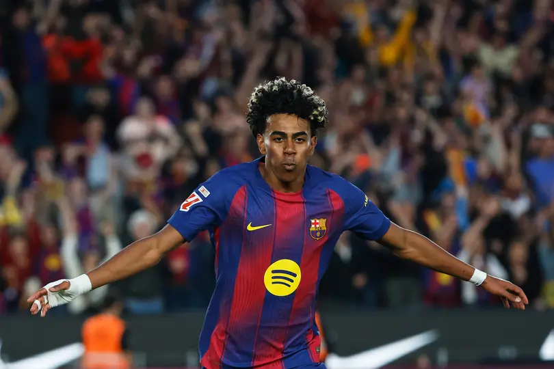 Lamine Yamal en un partido con el Barcelona l AP