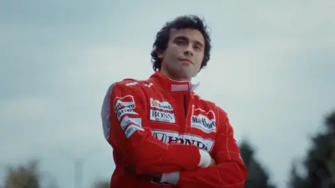 Jristo Stoichkov, hijo del exfutbolista Hristo Stoichkov, será Aryton Senna | CAPTURA