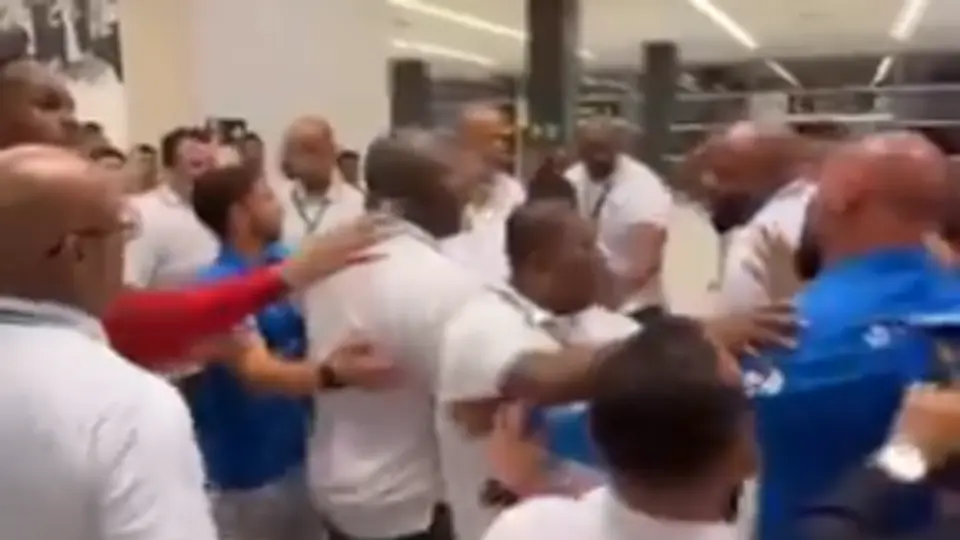 Pelea tras el Conrinthians vs Palmeiras l CAPTURA