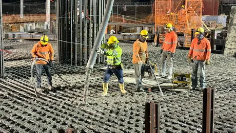 Avanza reconstrucción de puentes Alameda Oriente en Edomex