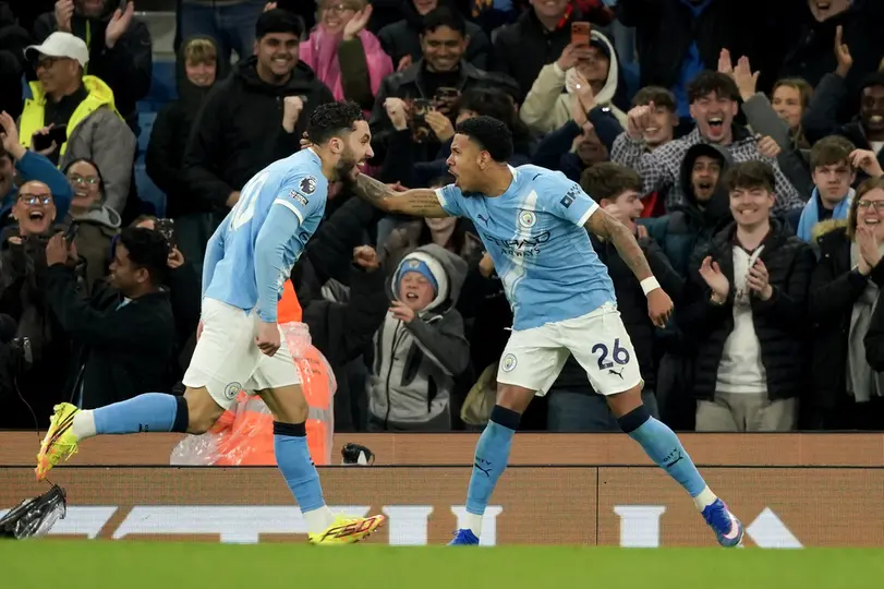 Jugadores de Manchester City en celebración contra Crystal Palace en la Premier League | AP