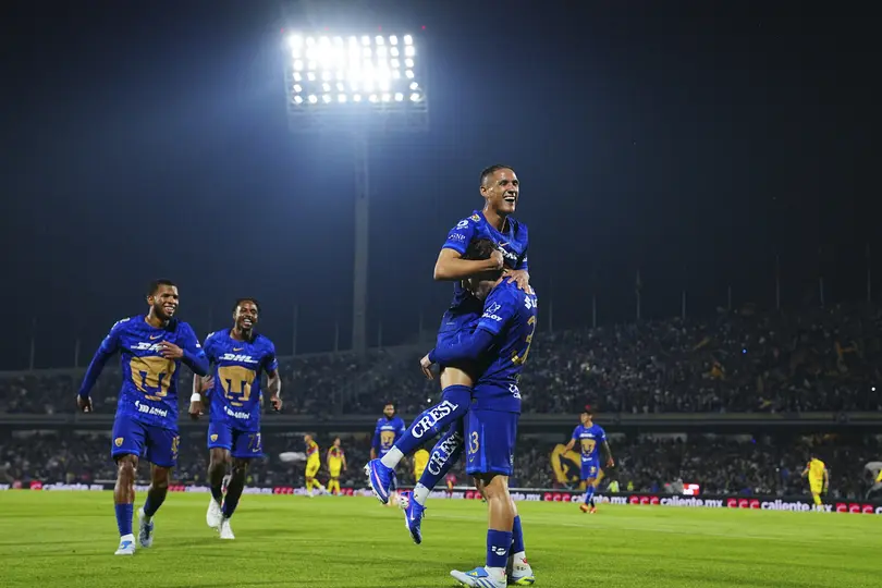 Jugadores de Pumas en celebración contra América en la Liguilla del Clausura 2026 de la Liga MX | IMAGO 7