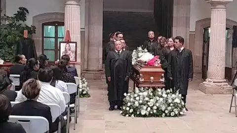 La guardia de honor la realizaron magistrados de Zacatecas en medio de una ceremonia de despedida / Especial