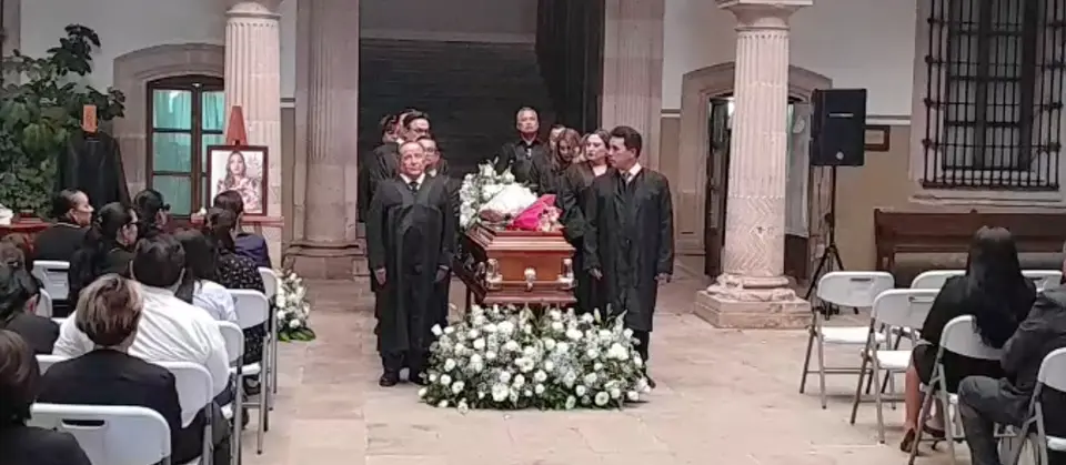 La guardia de honor la realizaron magistrados de Zacatecas en medio de una ceremonia de despedida / Especial