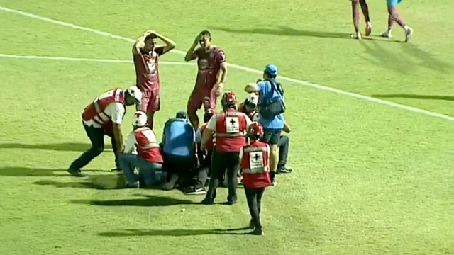 Momento de atención a Romario da Silva de Motagua | CAPTURA DE PANTALLA