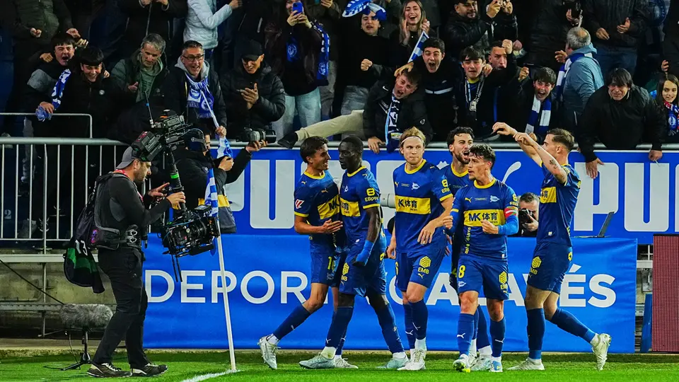 Deportivo Alavés vs Barcelona | AP