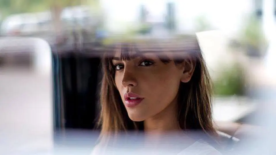La actriz está devastada por la partida de su mejor amiga, quien la vio crecer en Hollywood / IG: @eizagonzalez