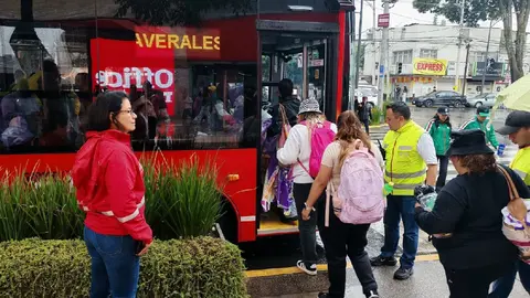 Las estaciones sobre Paseo de la Reforma serán cerradas temporalmente y abiertas por la tarde / FB: @MetrobusCDMX