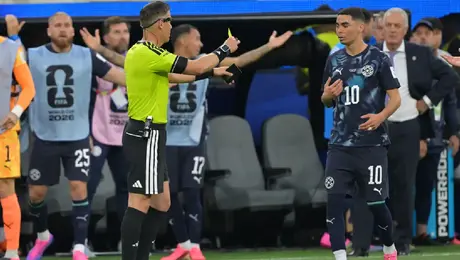 Estados Unidos y Paraguay entran en la historia del Mundial gracias a una decisión del VAR