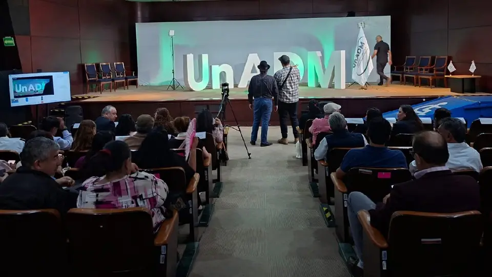 Las personas interesadas deberán mantenerse atentas a los canales oficiales de la institución / FB: @UnADM.Oficial