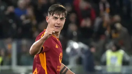 ¡Se queda en La Loba! Paulo Dybala cierra su renovación con la Roma